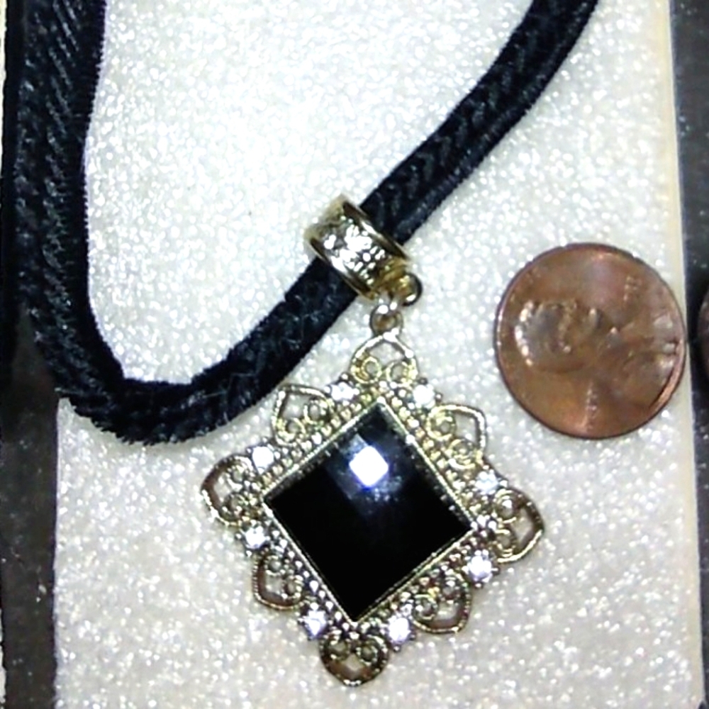 1928 Black Velvet Choker Gold Filigree Pendant Black Center Stone
